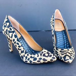 Dolce Vita Oakley calf hair leopard pumps